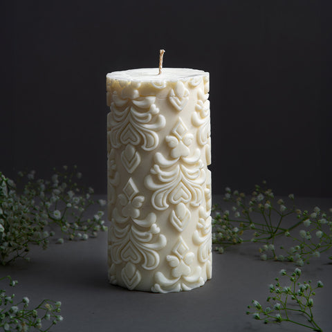 Embossed Pillar - Regal